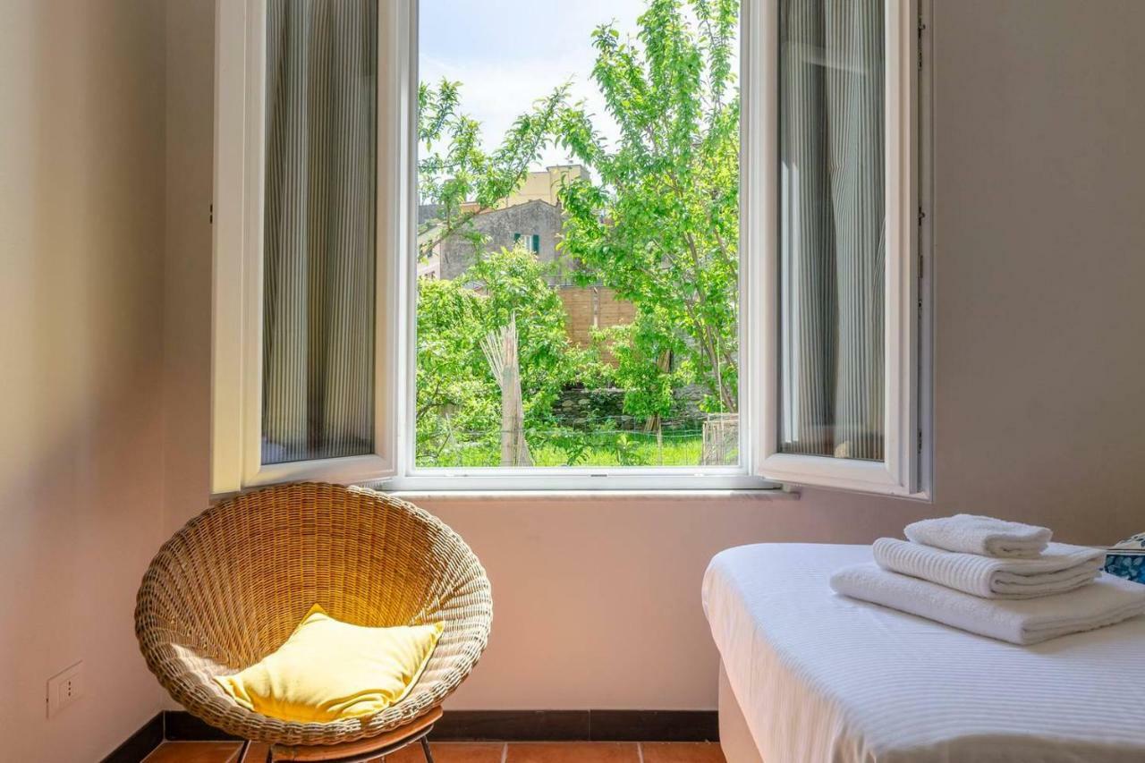Apartamento Joivy Family Flat With Little Patio, Cinque Terre Vernazza Exterior foto