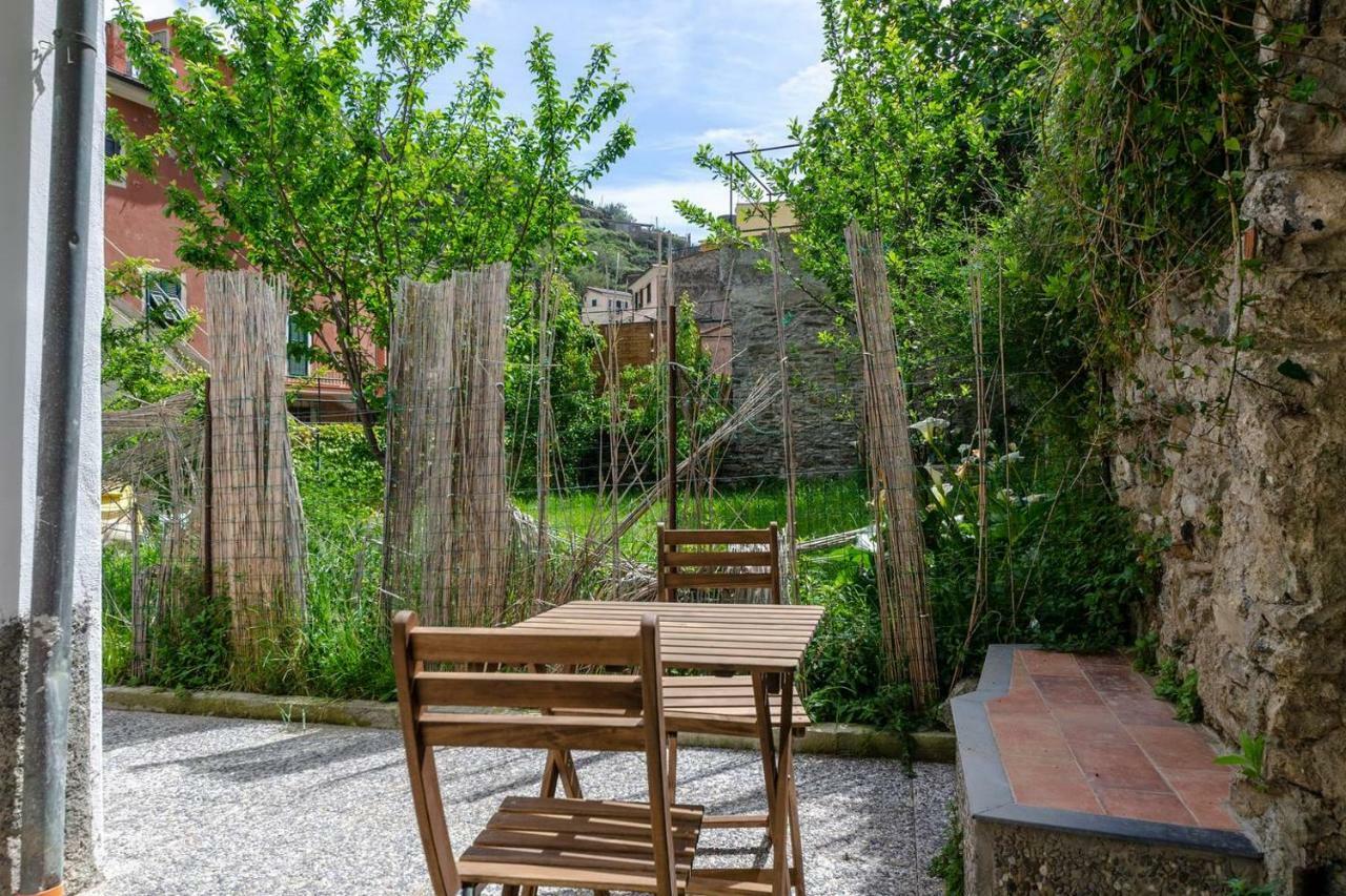 Apartamento Joivy Family Flat With Little Patio, Cinque Terre Vernazza Exterior foto