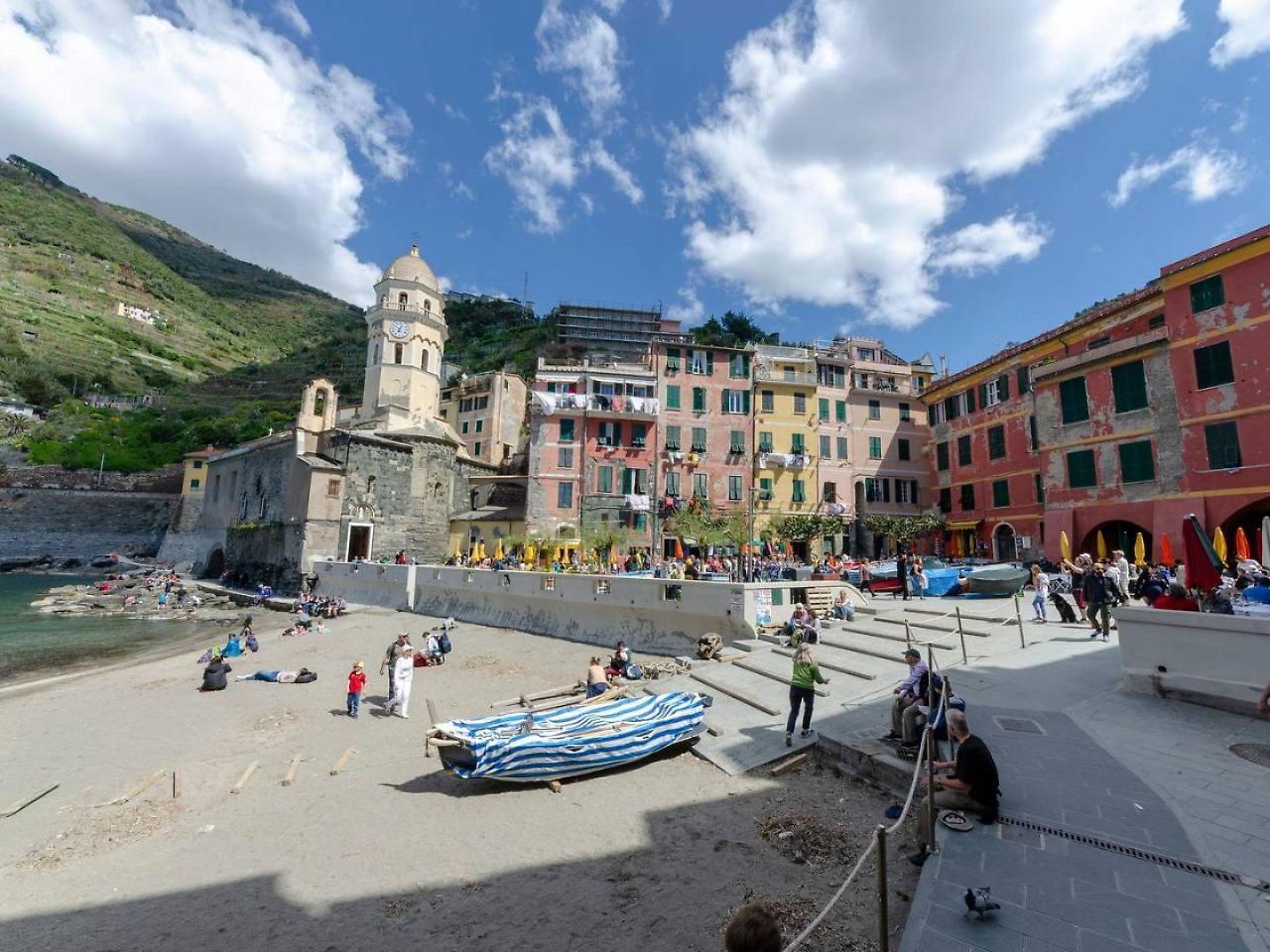 Apartamento Joivy Family Flat With Little Patio, Cinque Terre Vernazza Exterior foto